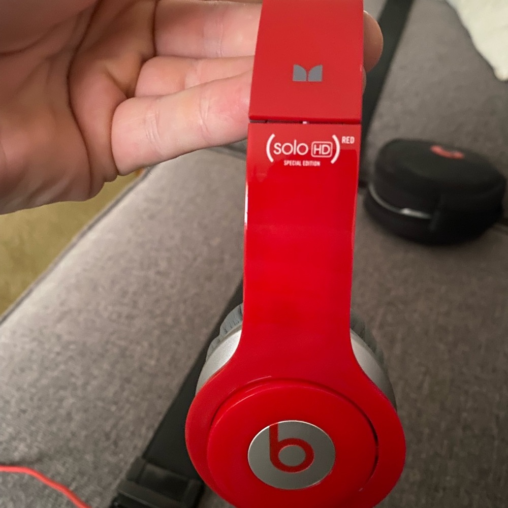Basically brand new red beats solo 1s